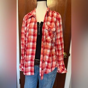 Sonoma plaid button up with pearl snap buttons 0661